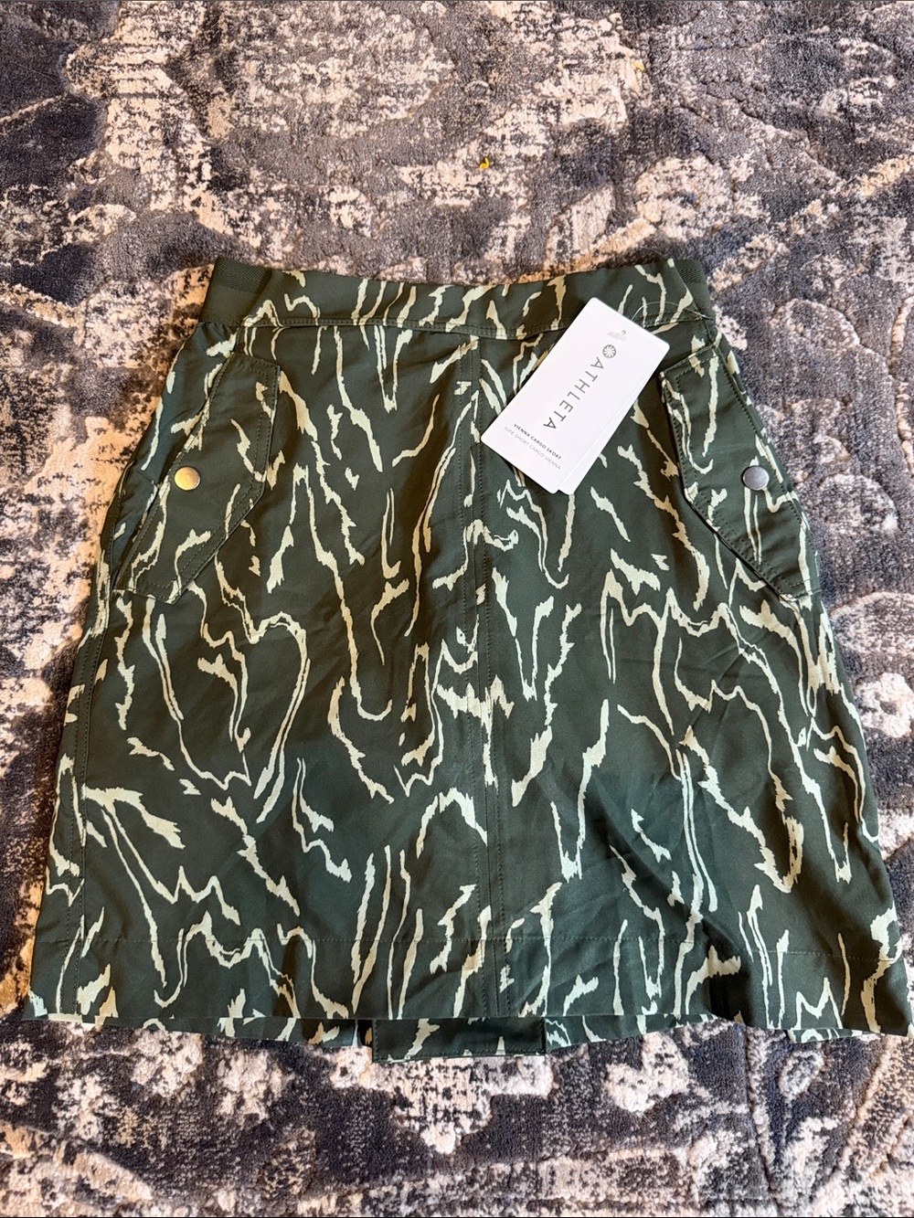Athleta Vienna Cargo Skort size 2 NWT